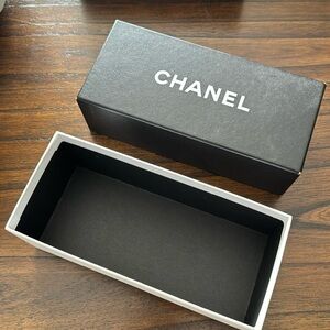 Sunglasses box